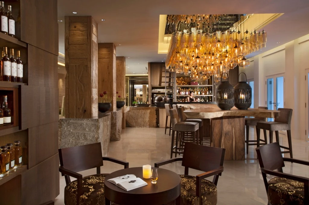 The WOW Bar