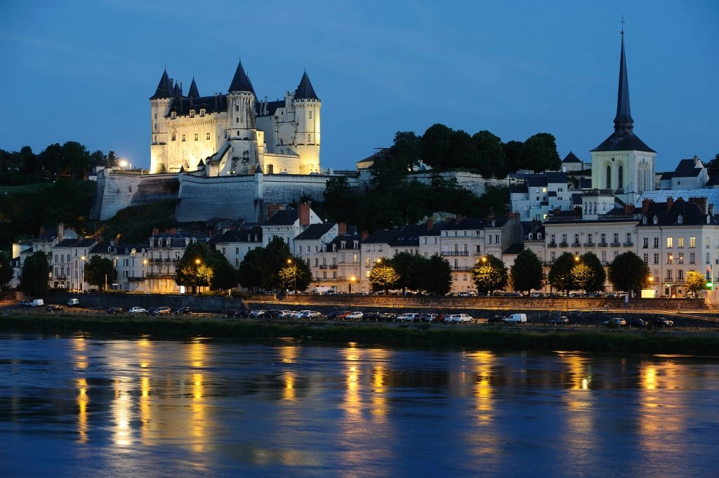 Saumur by night - © JS. Evrard 2014
