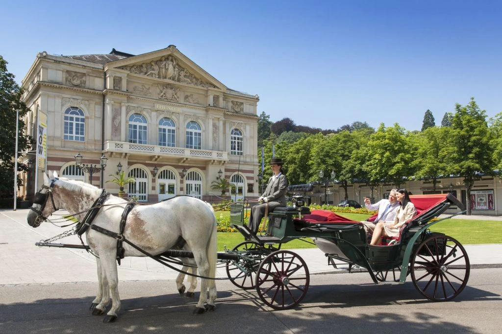 Baden-Baden_Horse Carriage_Theater.jpg