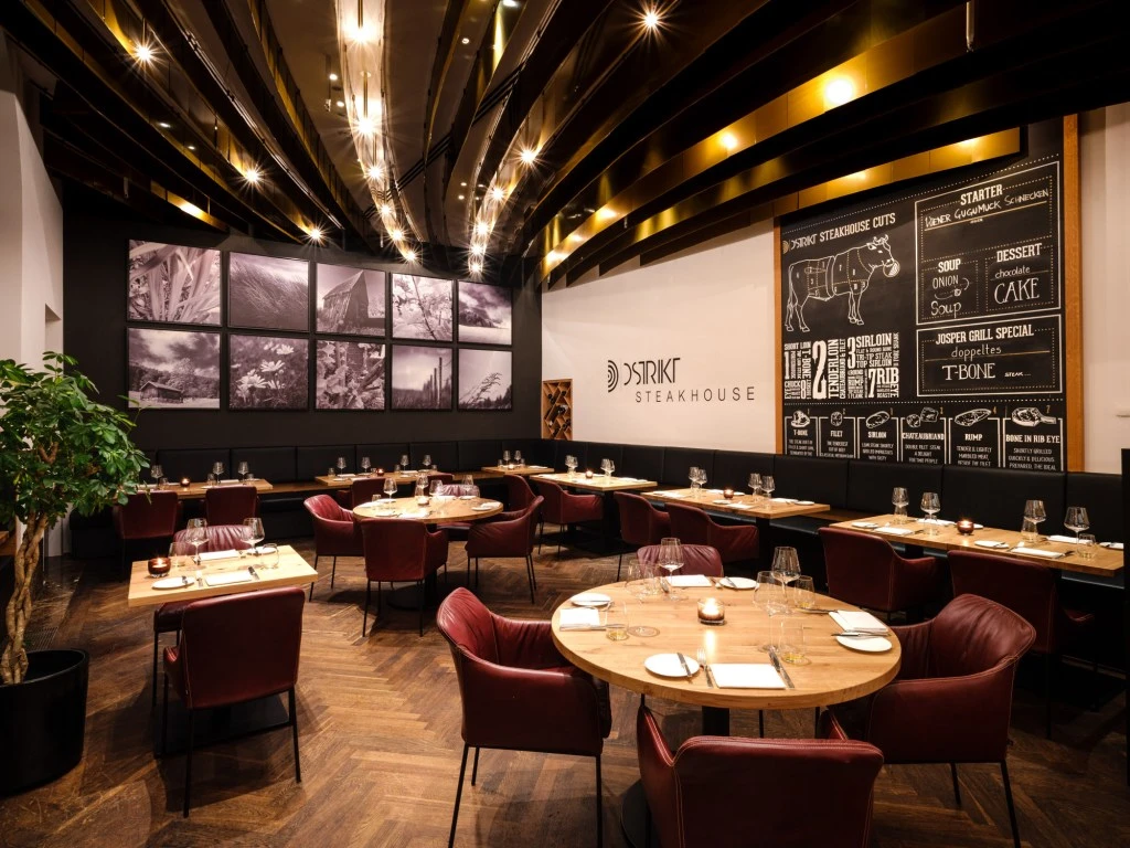 Dstrikt Steakhouse