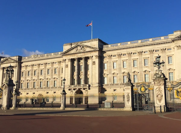 London_Buckingham_Palace_2313