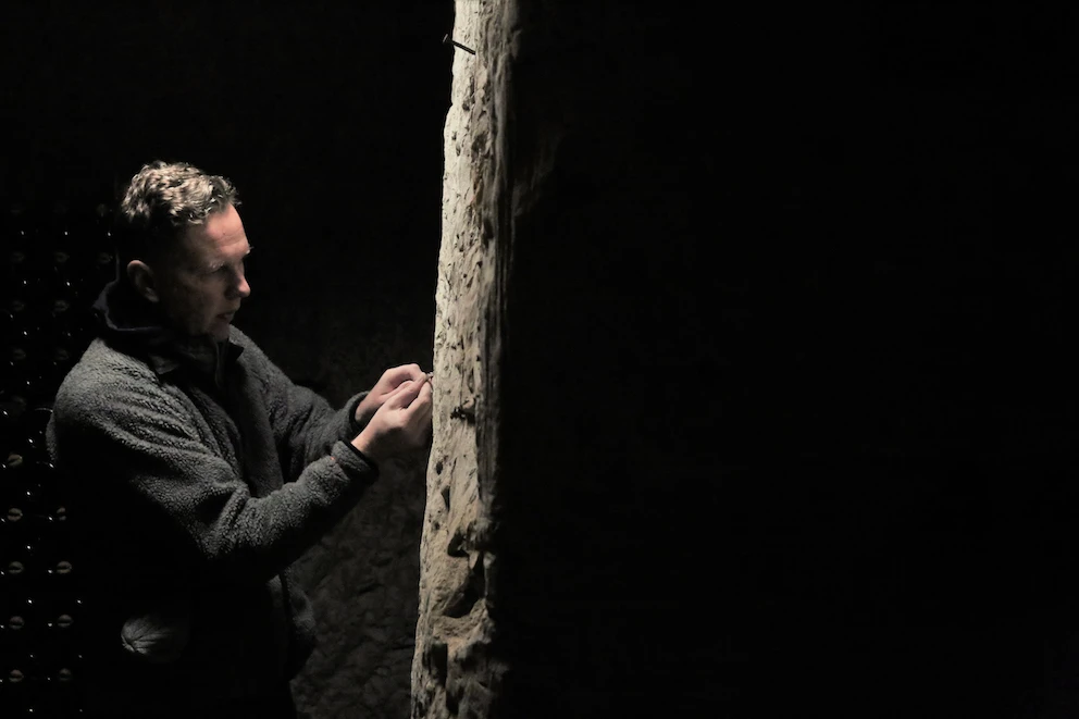 DAVIDSHRIGLEY_MAKINGOF_REIMS_RUINART_2020 (7)